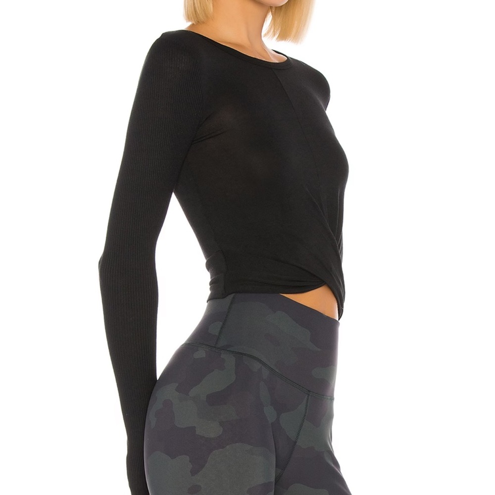 ALO cover long sleeve top black small